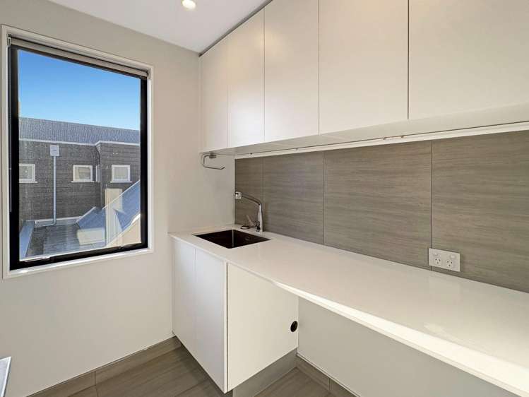 32a Hewitts Rd Merivale_19