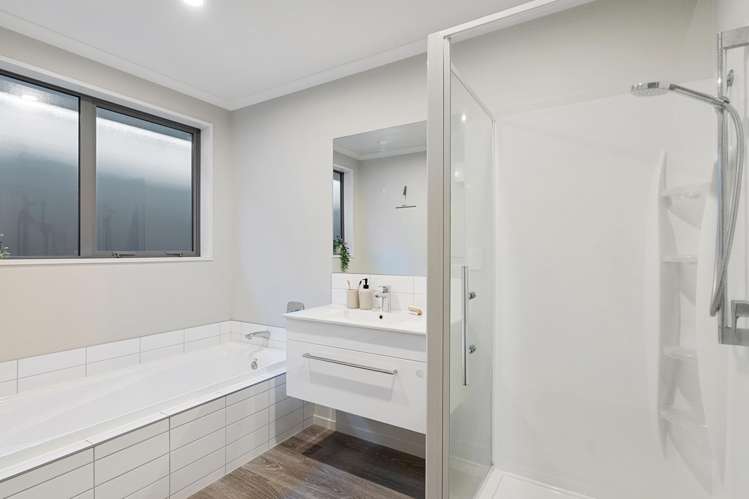 30 William Dawson Crescent Wigram_9