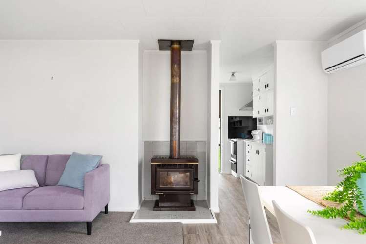 13A and 13B Gillies Street_4