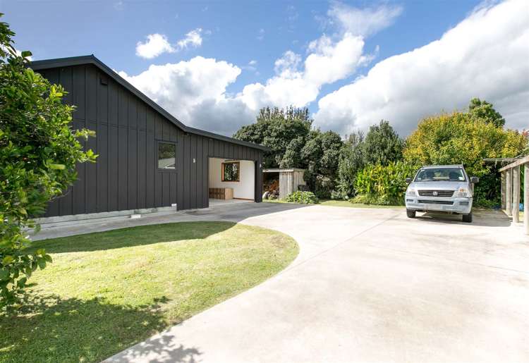 6 Third Street Waihou_16