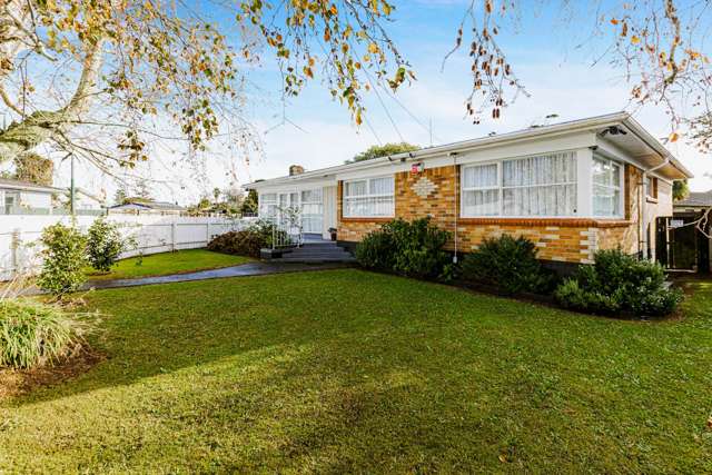 Urgent Sale Required – Immaculate Solid Brick ...