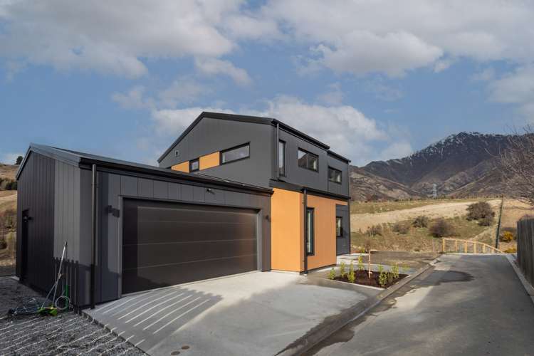 9 Longlands Street Dalefield/Wakatipu Basin_26