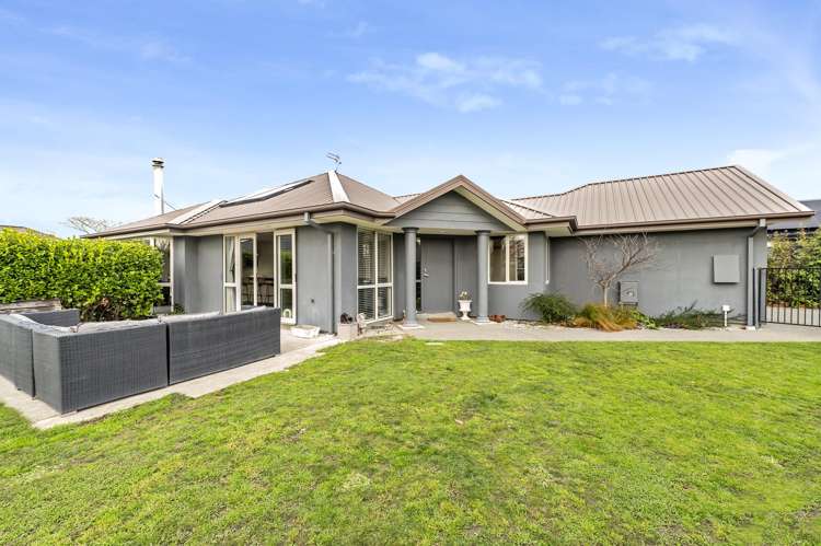 244 Southfield Drive Lincoln_26