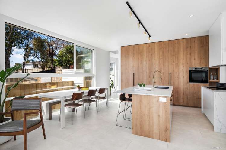 87C Verbena Road Birkdale_3