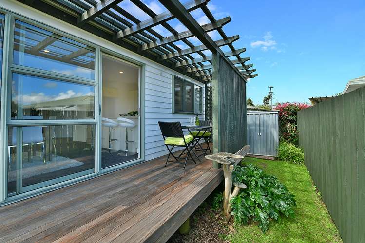 1/12 Miro Street Helensville_10