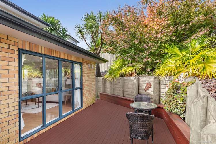 32 Lemon Grove Lane Greenhithe_17