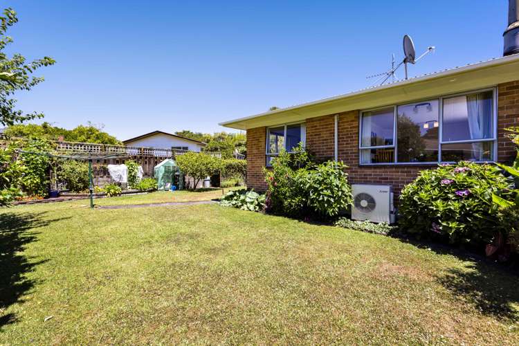 2/39 Awanui Street Merrilands_20