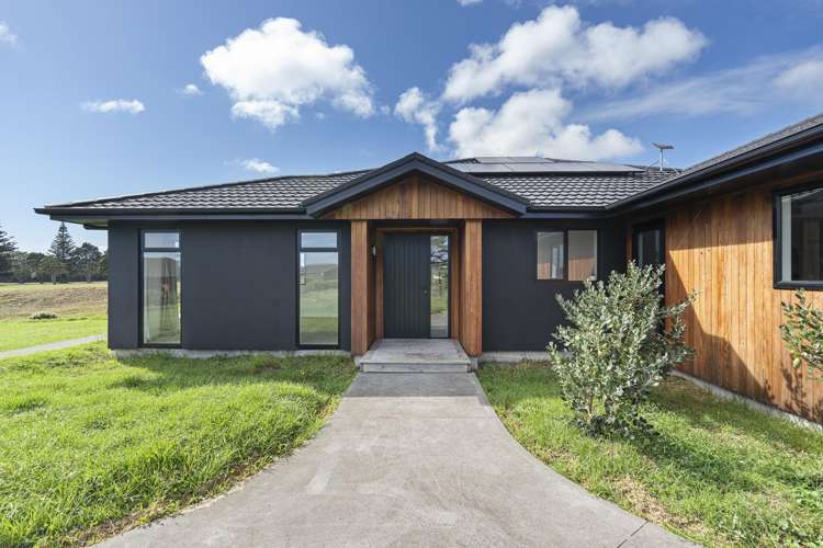 1356A South Road Kaitake_27