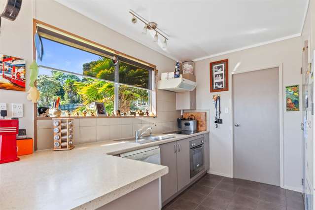 82 Laurence Street North Gate Pa_4