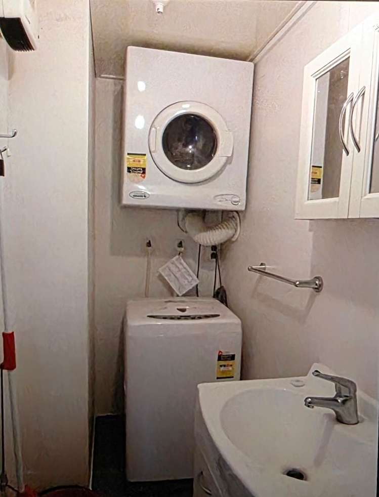 49A Heriot Row North Dunedin_11