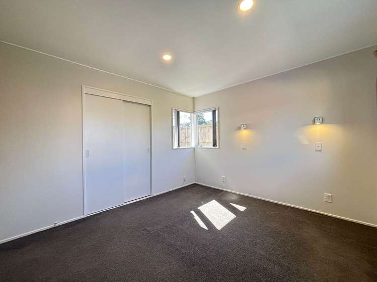 18B Harbour View Road Te Atatu Peninsula_15
