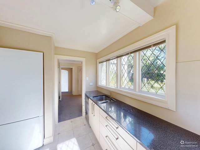 2/22 Dahlia Street 10930_2