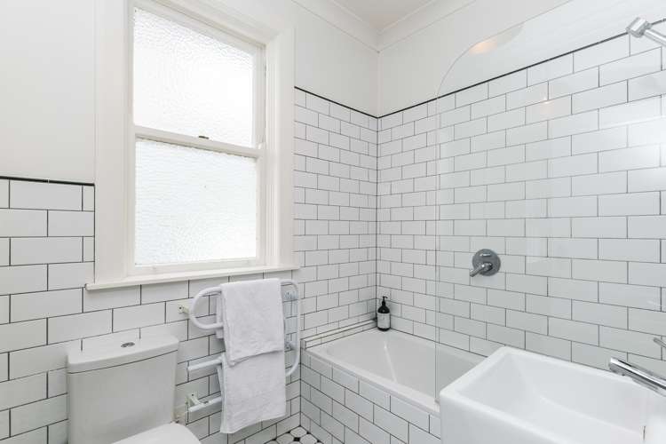 4/17 Oriental Terrace Oriental Bay_6