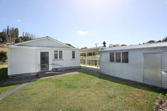 38 Ongo Road Hunterville_1