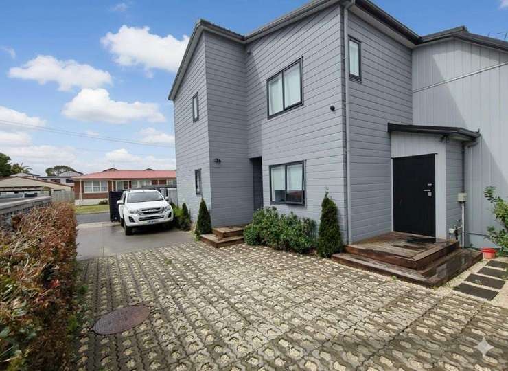 A three-bedroom, two-bathroom apartment at 4/7 Caspar Road, in Papatoetoe, Auckland, is heading to auction on February 18. Photo / Supplied