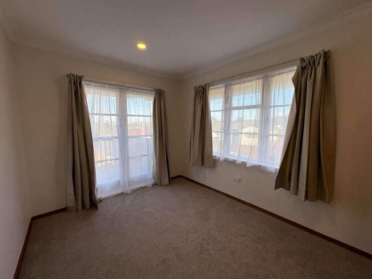 25 Lynwood Road New Lynn_7