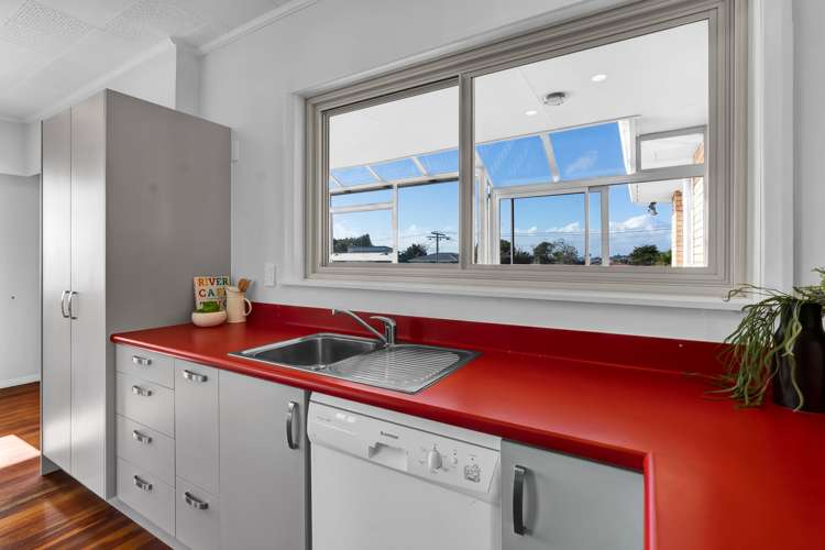 101 Pioneer Road Moturoa_11