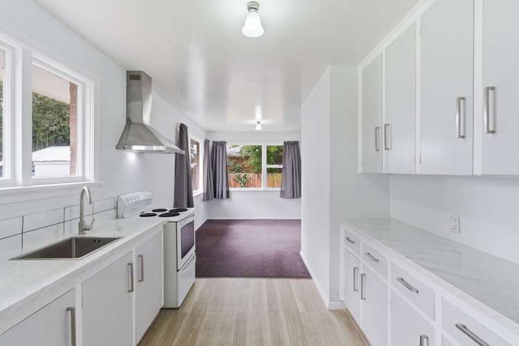 15 Rowses Road Aranui_4