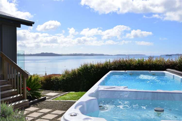 23 Alexander Road Algies Bay_10