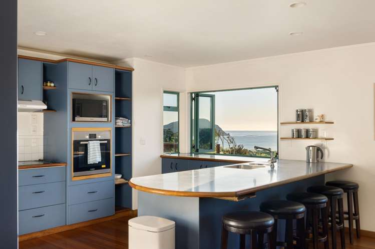 36 Sirrah Street Okitu_9