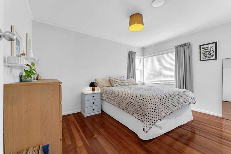 20 Sylvan Crescent Te Atatu South_8