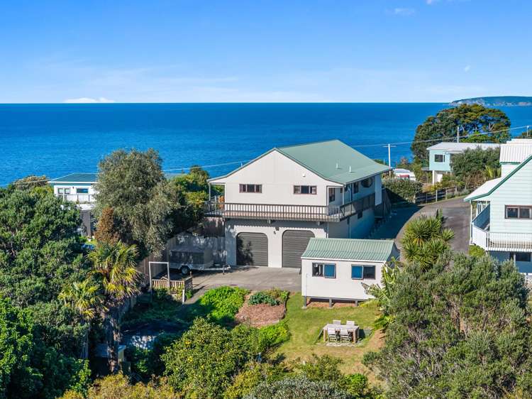 41 Barrier View Road Leigh_1