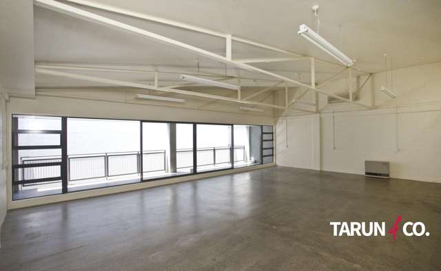 Upstairs/4 Gundry Street Auckland Central_2