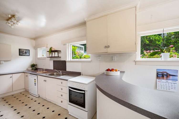 18a Lake Road Devonport_7