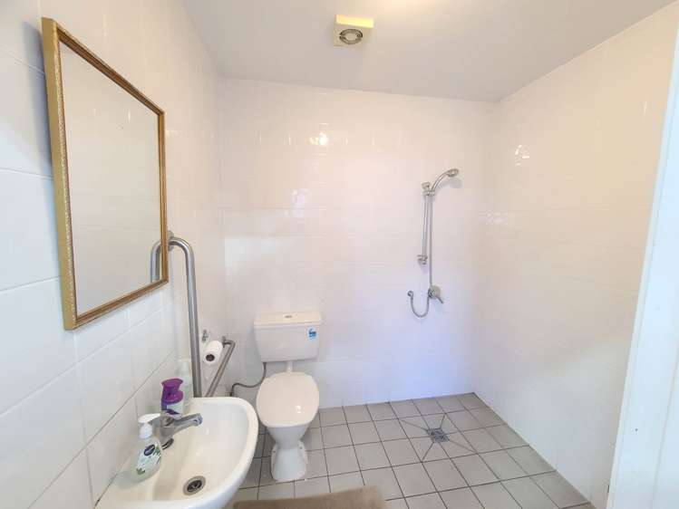 Address withheld Takanini_7