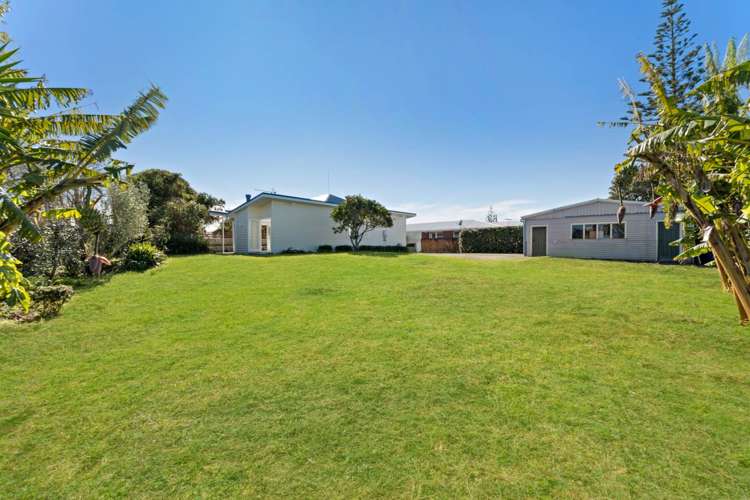 106 Titirangi Road_3