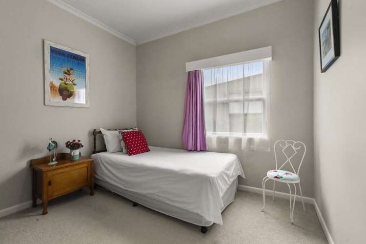 19 Merani Street Narrow Neck_22