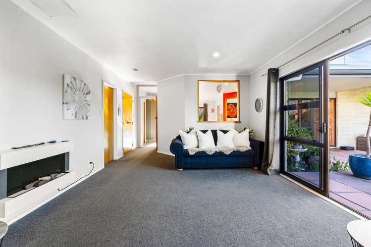 45 Trent Street Taradale_10