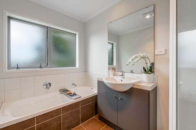 4 Barnacle Rise Red Beach_24