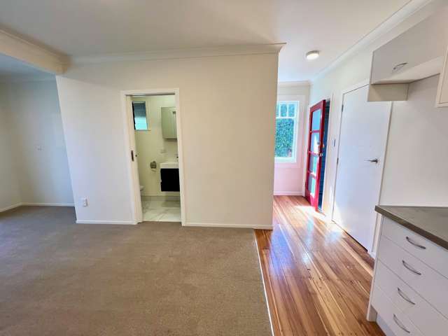 13A Manukau Road Raglan_4