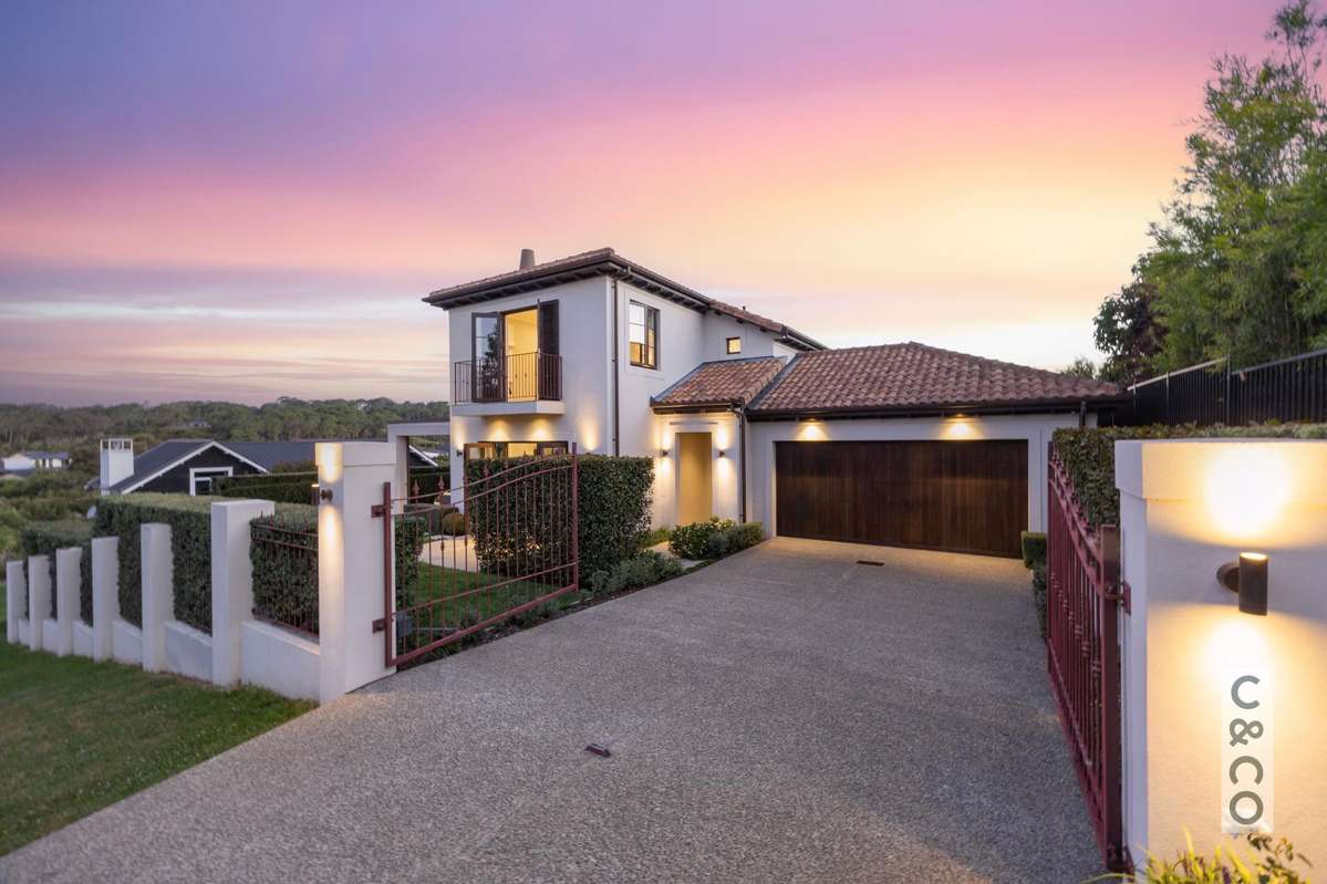 8 Tauwaka Crescent_0