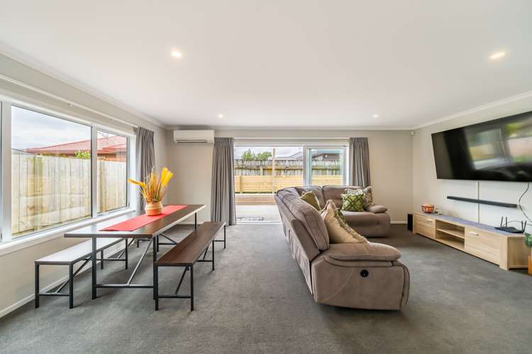 4 Climie Way Trentham_11