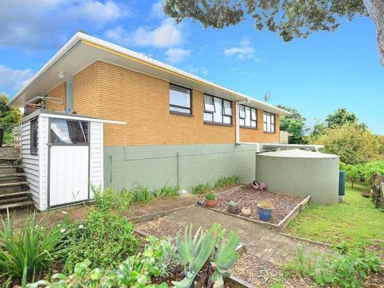 20f Homestead Road Manly_13