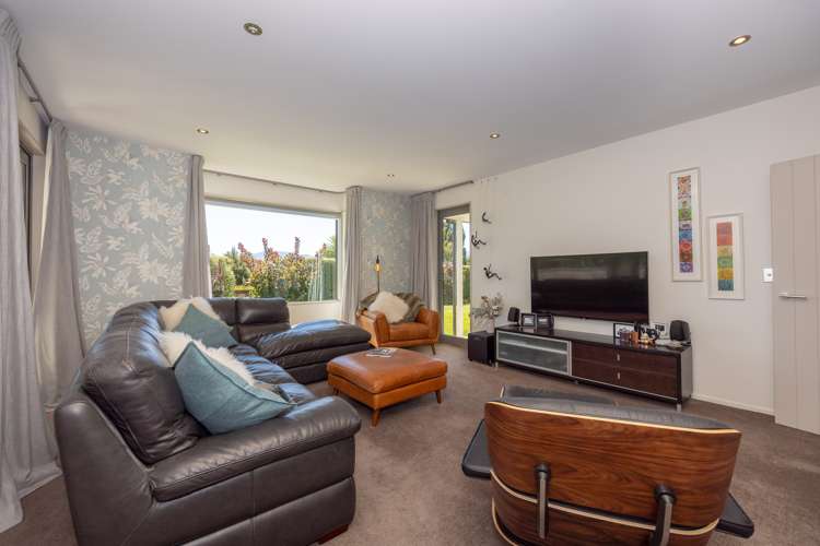 43 Hardie Place Albert Town_11