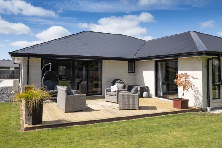 147a Racecourse Road Allenton_17