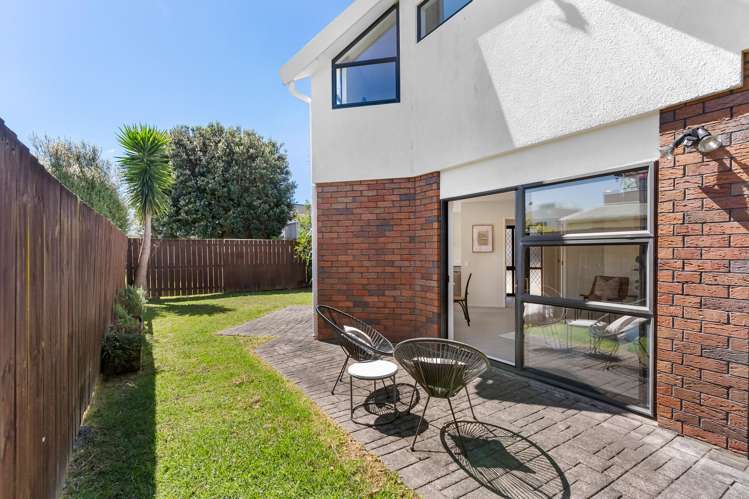 2/456 Point Chevalier Road Point Chevalier_15