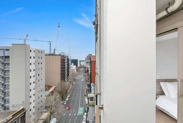 1104/168 Hobson Street Auckland Central_14