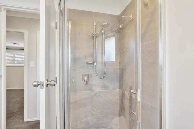 2/6 Timbertop Lane Saint Martins_13