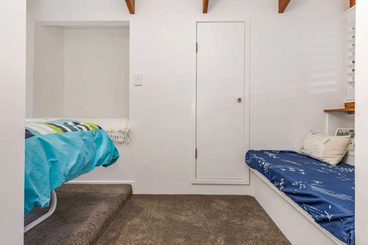 3a Wharewaka Road Wharewaka_17