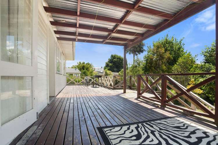 34 Fairclough Road Beach Haven_10