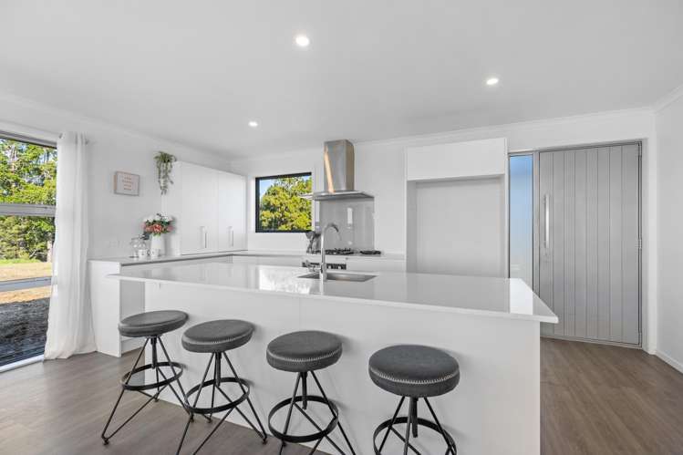 647 Millbrook Road Waipu_10