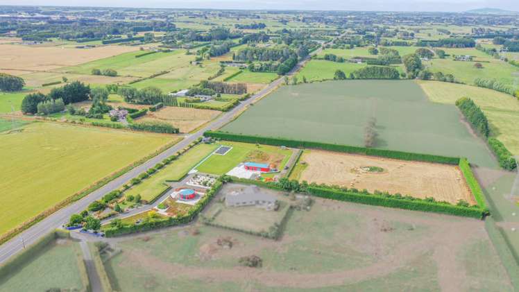 403 Mill Road North Myross Bush_47