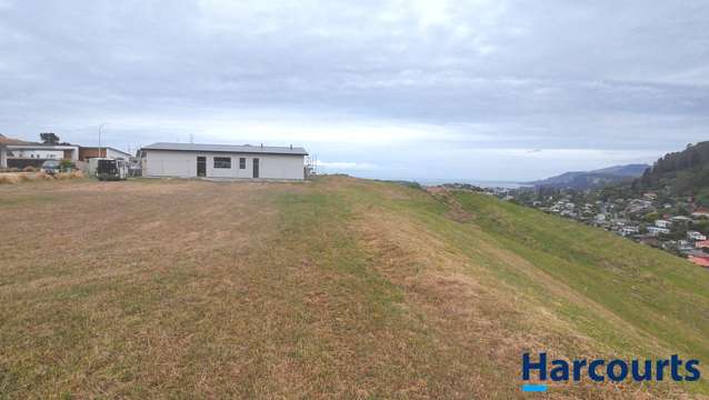 AFFORDABLE SECTION WITH VIEWS! GET IN QUICK!