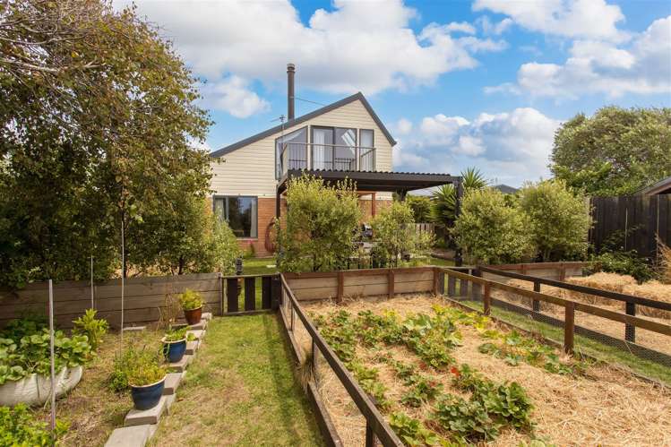 141 Pine Avenue South New Brighton_13