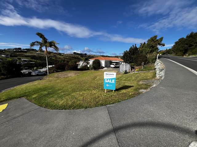 1 Hibiscus Avenue Cable Bay_2