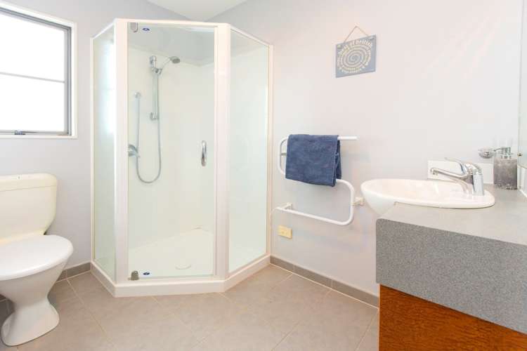 20 Carento Way Stanmore Bay_12